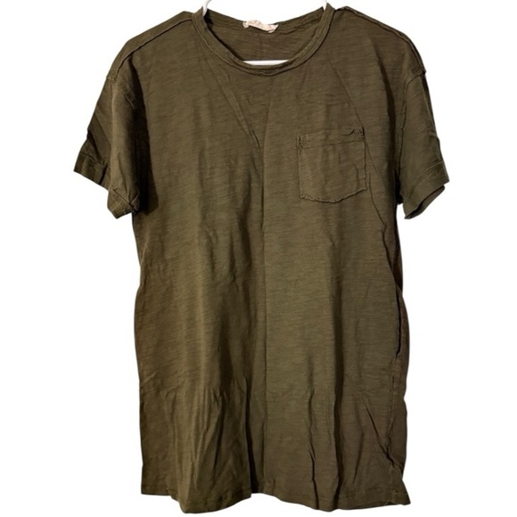 🌹NEW IN OLIVE POCKET TEE - Picture 1 of 5